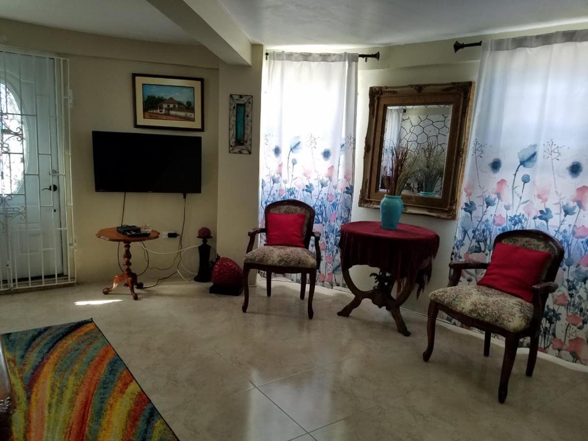 Bella Vista Vacation Apartamento Montego Bay Exterior foto